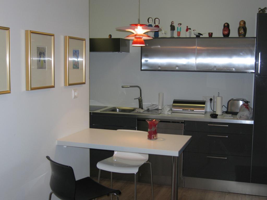 Hverfisgata Apartment Reykjavik Chambre photo